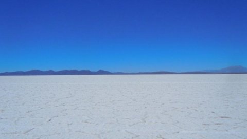 Il futuro delle batterie elettriche passerà per i deserti della Bolivia