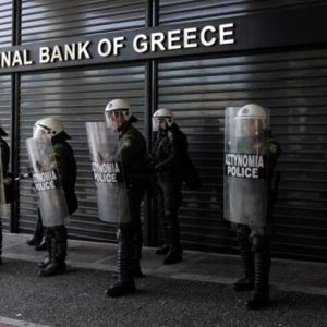 Standard & Poor’s: banche greche sull’orlo del fallimento