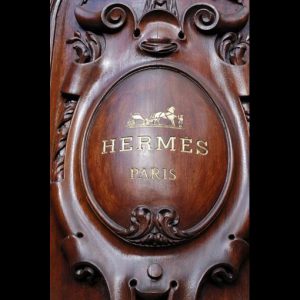 Trimestrali dalla Francia: soffrono Pernod Ricard e Renault, vola Hermes