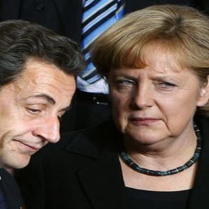 Merkel-Sarkozy, Guardian: accordo per potenziare Efsf fino a 2 mld