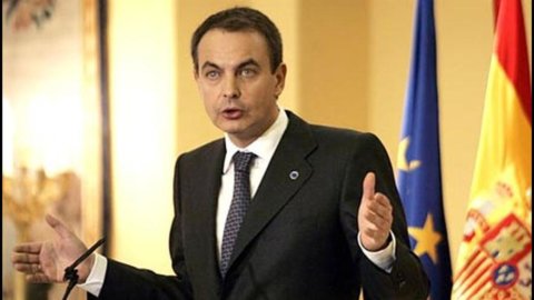 Spagna: l’austerity? Tutta colpa di Zapatero che mutuò il fragile modello economico di Aznar