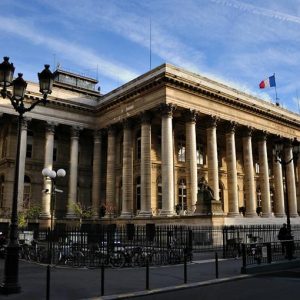 Asta bond francesi: collocati 8 miliardi di euro