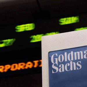 Goldman Sachs guida la top dei banchieri più pagati: 3,8 milioni di euro