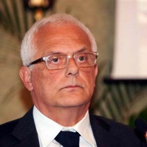Tasse, ex ministro Visco: ok Irap, no aumento Iva