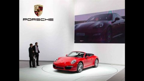 Porsche vola con la Cayenne: record storico degli utili (+22%)