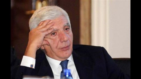 Monti nomina De Gennaro sottosegretario all’Intelligence