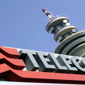 Telecom vola in Borsa su voci fusione Wind-3 Italia