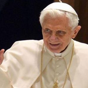 VATICANO ED ELEZIONI – Le dimissioni del Papa oscurano o no la campagna elettorale?