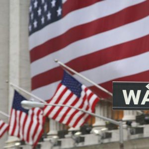 Wall Street e petrolio spingono su le Borse