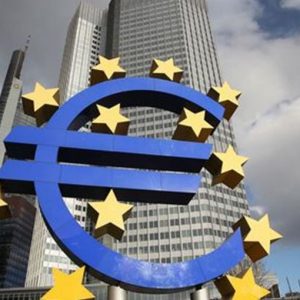 Effetto Bce sui bond e incognita manovra sui Btp