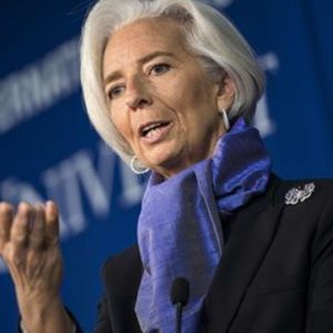 Lagarde promuove il Qe: ridurrà i rischi di deflazione