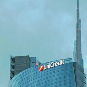 Unicredit vende controllata in Ucraina