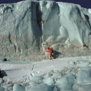 Milano/Fotografia: una mostra dedicata a Walter Bonatti e alle sue sfide di grande alpinista