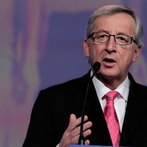 Juncker: “Migration compact nella giusta direzione”