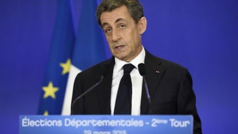 Elezioni Francia 2015: trionfa Sarkozy, flop di Le Pen e Hollande