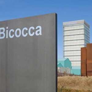 Pirelli HangarBicocca apre gli “Ambienti spaziali” di Lucio Fontana