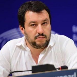 Salvini: “Lealtà al Governo ma ridiscutere parametri europei e ridurre le tasse”
