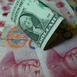 Borse: la Cina fa tremare il tech e il lusso, il tapering preoccupa meno