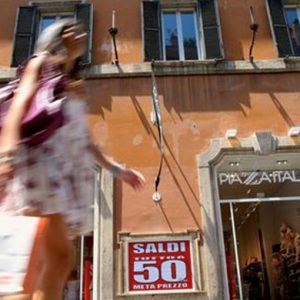 Risparmio, Acri: gli italiani fiutano la ripresa e tornano a spendere, anche sulla casa