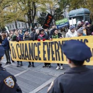 Parigi: vertice Onu sul clima nella guerriglia