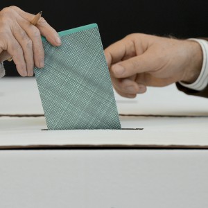 Referendum, alle 12 ha votato il 20,1% (VIDEO)